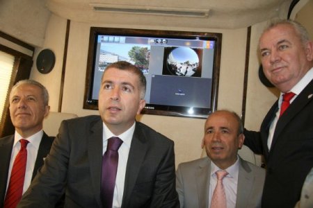 Polis, Hd Kalitesindeki Mobil Mobese Aracıyla Toplumsal Olayları Takip Edecek