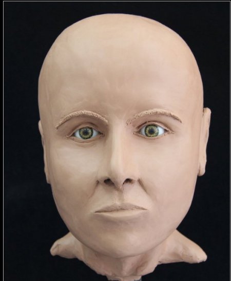 Polis, kimliği meçhul kafatasını yüzlendirdi