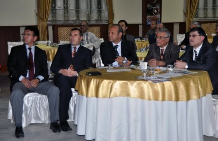 Polis, kuyumcu esnafını hırsızlık olaylarına karşı bilgilendirdi