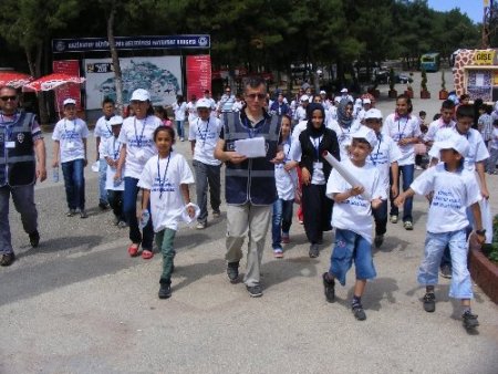 Polis, öğrencilere Gaziantep’i gezdirdi