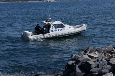 Polis, Sierra’nın eşyalarını denizde arıyor