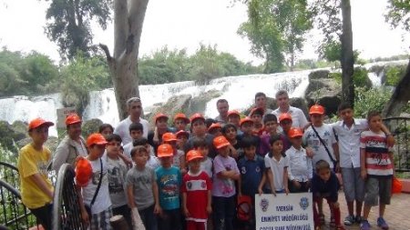 Polis çocukları Tarsus’u gezdi