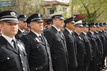 Polis Günü'ne renkli kutlama