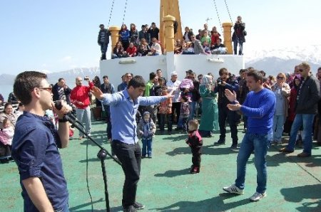 Polis Haftası dolayısıyla feribot gezisi düzenlendi