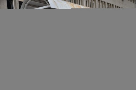 Polis memuru, yol kesen teröristlerle çatıştı: 3 yaralı