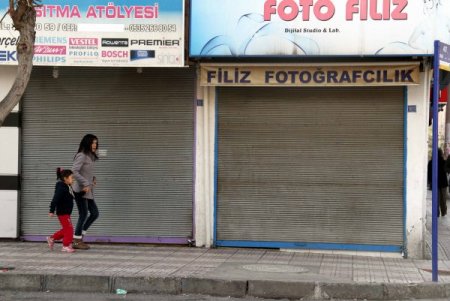 Polis müdüründen Kışanak’a: Kanunsuz eylemde ne işiniz var?