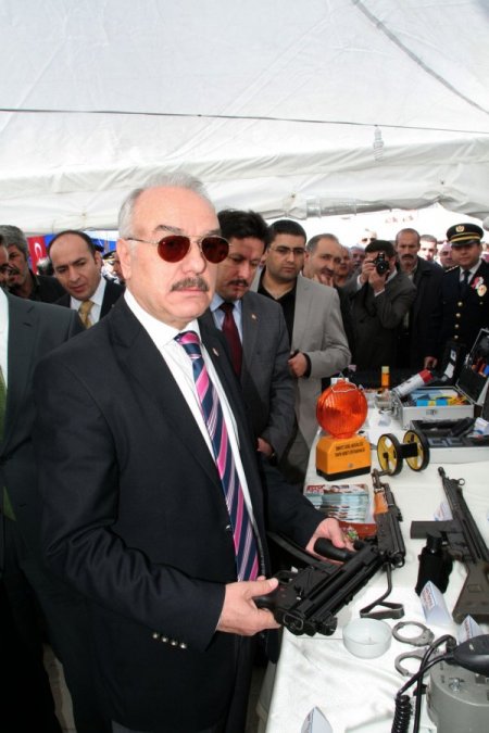 Polis Teçhizatları Ve Gereçleri Sergi İle Halka Tanıtıldı