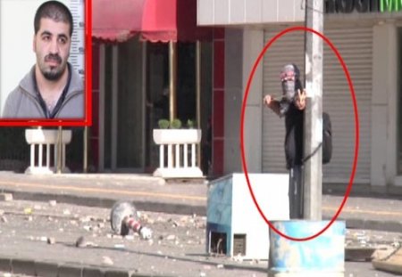 Polis tek tek görüntülediği Gezi eylemcilerini yakaladı