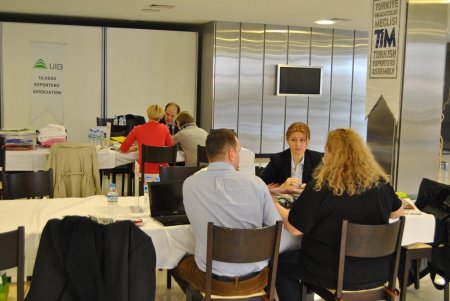 Polonyalılar Bursa tekstilini yerinde inceledi