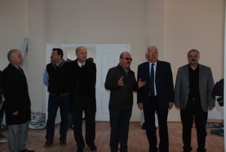 Posbıyık, Cemevi Ve Cumhuriyet Evini İnceledi