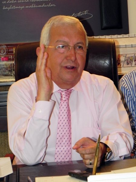 Posbıyık, revizyon kararının iptalini isteyen AK Parti'li üyelere tepki gösterdi