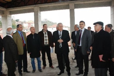 Posbıyık: Cemevi En Kısa Zamanda Açılacak