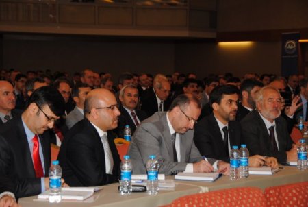 Prof. Dr. Özafşar: Din adamlarımız gittikleri ülkelerde el üstünde tutuluyor