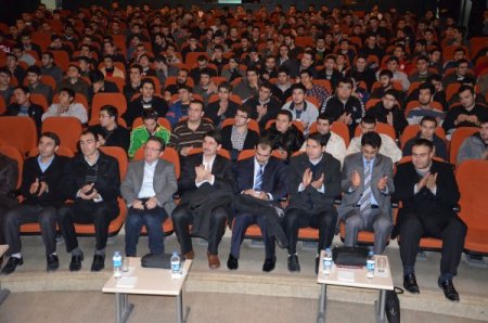Prof.Dr.İbrahim Öztürk Niğde’de konferans verdi