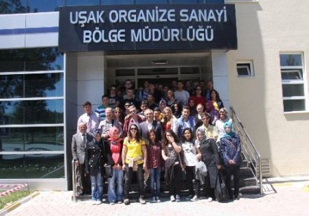 Proje için Uşak’a gelen öğrenciler UOSB’yi ziyaret etti