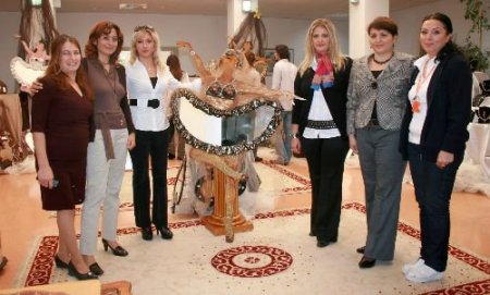 Psikiyatri Hastaları Kermes Düzenledi