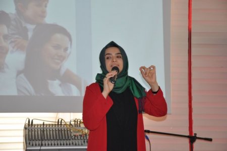 Psikolog Aktosun: Ebeveynlerin uyumu çocukların sosyal gelişimini olumlu etkiler