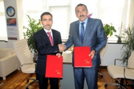 PTT, Hakkari Üniversitesi'ne 53 adet bilgisayar hediye etti