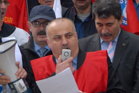 PTT çalışanlarından yeni kanun tasarısına tepki