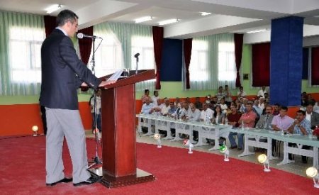 Pülümür Kaymakamı Ve Dtp Milletvekili Arasındaki Polemik Bal Festivaline Damgasını Vurdu