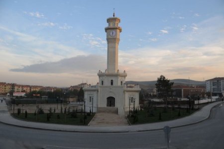 Pursaklar saat kulesine kavuşuyor