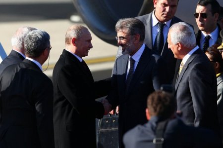 Putin, Dolmabahçe'ye hareket etti