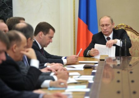 Putin: DTÖ üyeliği küresel krizlerden etkilenme riskini artırdı