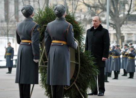 Putin: Dünyada ihtilaflar artıyor, orduyu yeniden yapılandıracağız