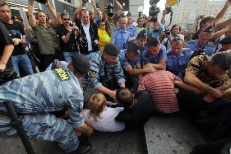 Putin Karşıtı Gösteriye Sert Müdahale: 47 Gözaltı