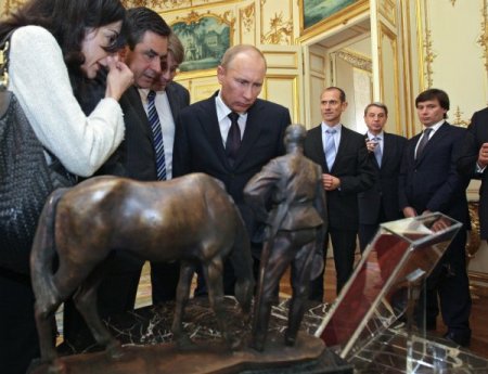 Putin: Medvedev’le Aramızda Çatlak Yok