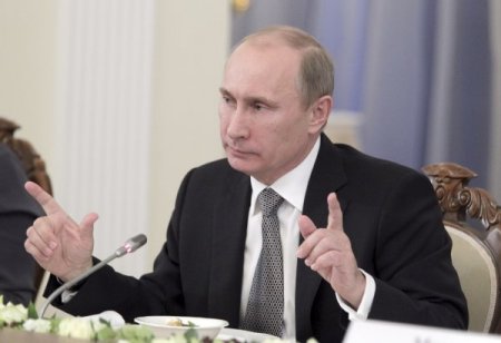 Putin: Müslümanlara hakaret eden yapımcı da Pussy Riot da içerde