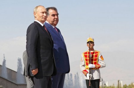Putin: NATO en kısa sürede siyasi bir organizasyona dönüşmeli-1