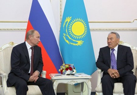 Putin: Sberbank’a on yıl önce yatan 100 dolar, şimdi 3700 dolar oldu