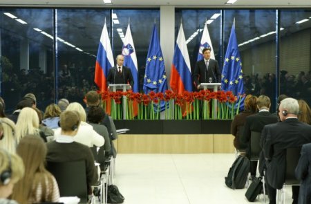 Putin: Türkiye, Güney Akım'a İzin Vermezse Alternatifimiz Var