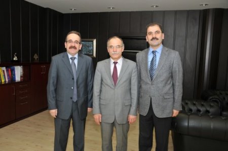 Pyo Başkanlığı Görevini Tamamlayan Profosöre Teşekkür