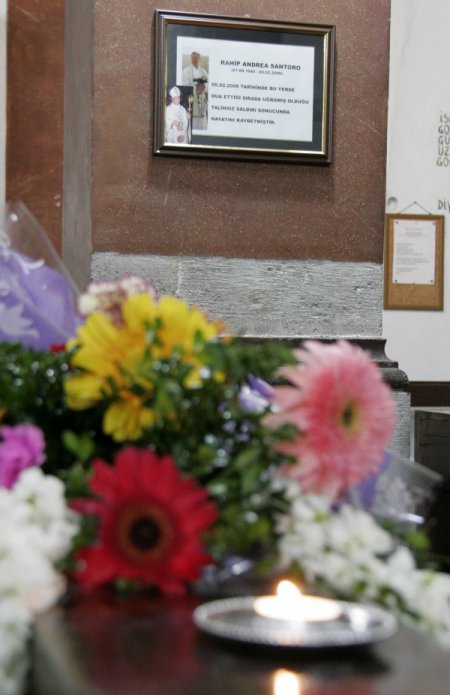 Rahip Andrea Santoro Ölümünün 5'inci Yıldönümünde Anıldı