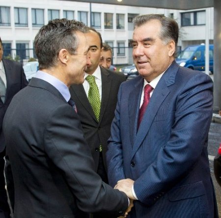 Rahman ile Rasmussen bir araya geldi