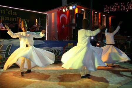 Ramazan Akşamı Programları Semah Gösterisi İle Sona Erdi