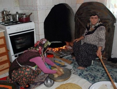Ramazan Ayına Taş Sacla Hazırlanıyorlar