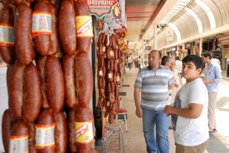 Ramazan öncesi piyasaya sucukta indirim desteği