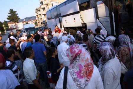 Ramazan Öncesi Umreye Giden Kolej Ekibi Döndü