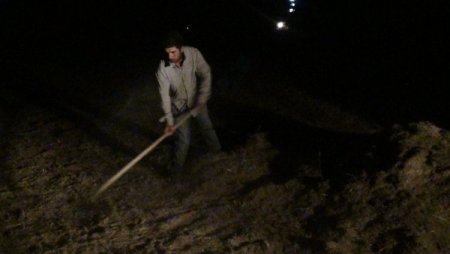 Ramazan'da Sıcaklardan Etkilenmemek İçin Gece Çalışıp Gündüz Dinleniyorlar