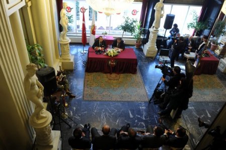 RATEF: Frekans sıralama ihalesi özel radyo ve televizyonları bitirecek