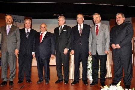Rauf Denktaş, Cumhurbaşkanlığı Seçiminde Aday Olmayacak