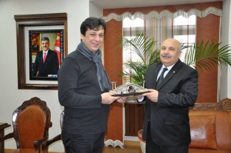 Recep Demirkaynak'tan Adıyaman Üniversitesi'nde stand up gösterisi
