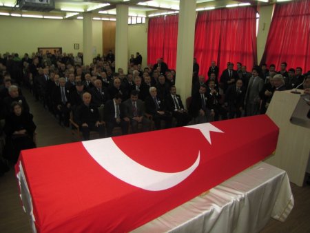 Refaiddin Şahin, Terme'de toprağa verildi