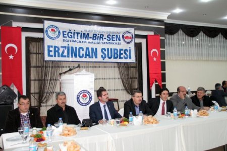 Referandumla 'milletin devleti' anlayışına geçildi dönüşüm için anayasa şart'