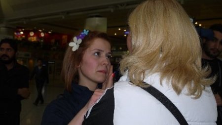 Refiye, tedavi için Amerika'ya gitti