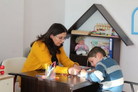 Rehabilitasyon merkezinde eğitim gören öğrenciler kendini daha iyi hissediyor