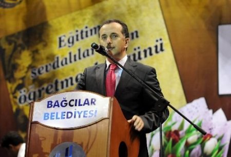 Rekor Katılımlı Öğretmenler Günü Kutlaması